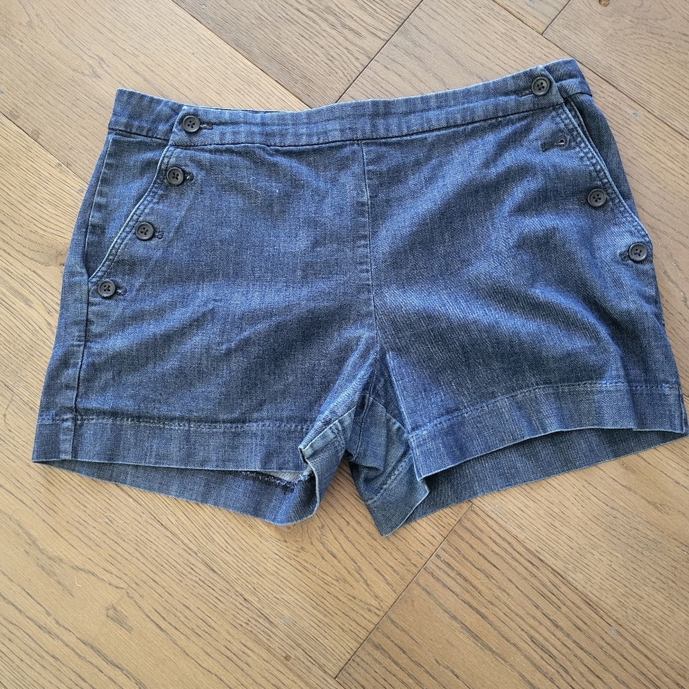 Banana Republic shorts- 8